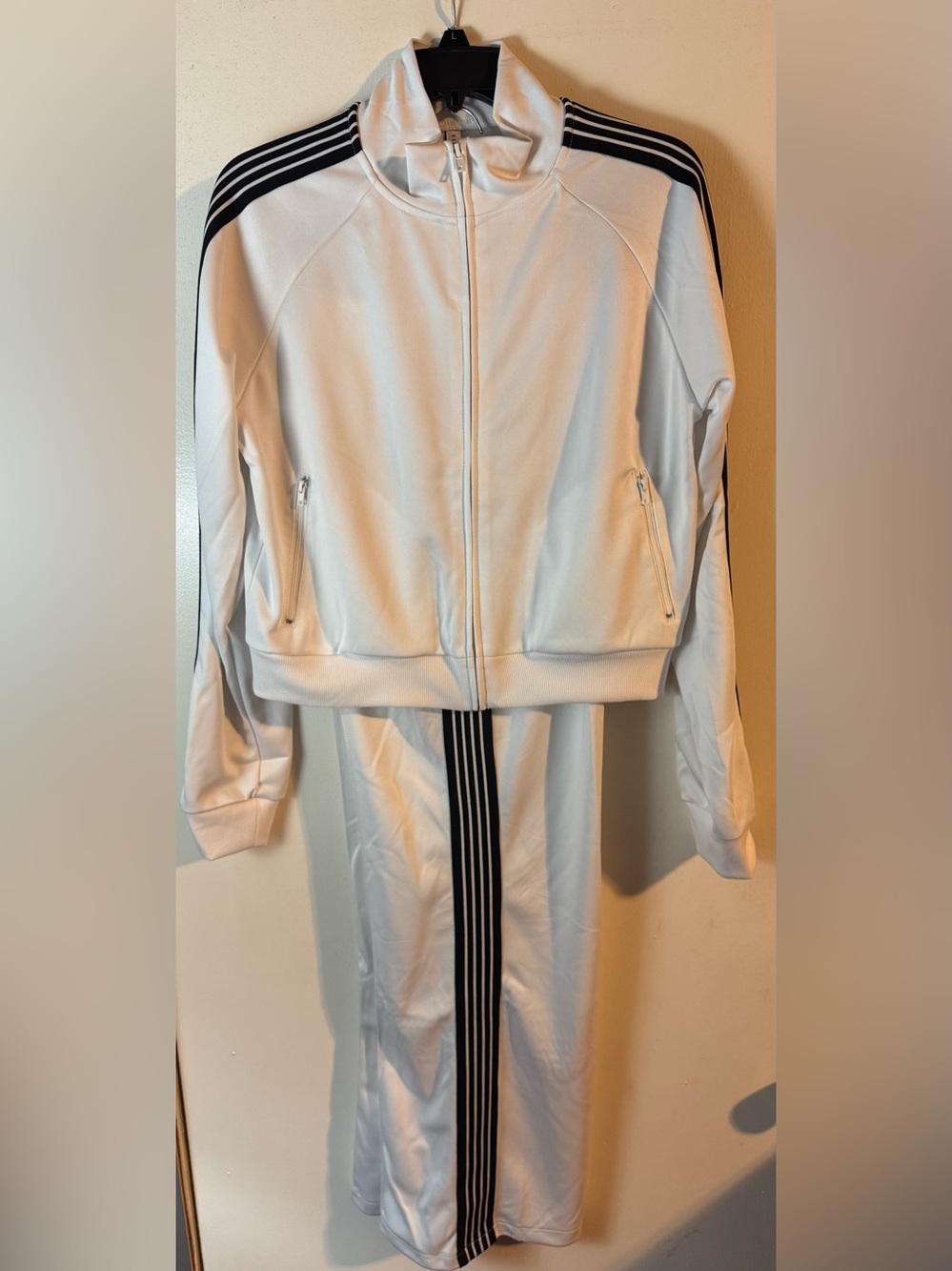 Brand New Size L White Track Jacket and Pants Set with Black Stripe